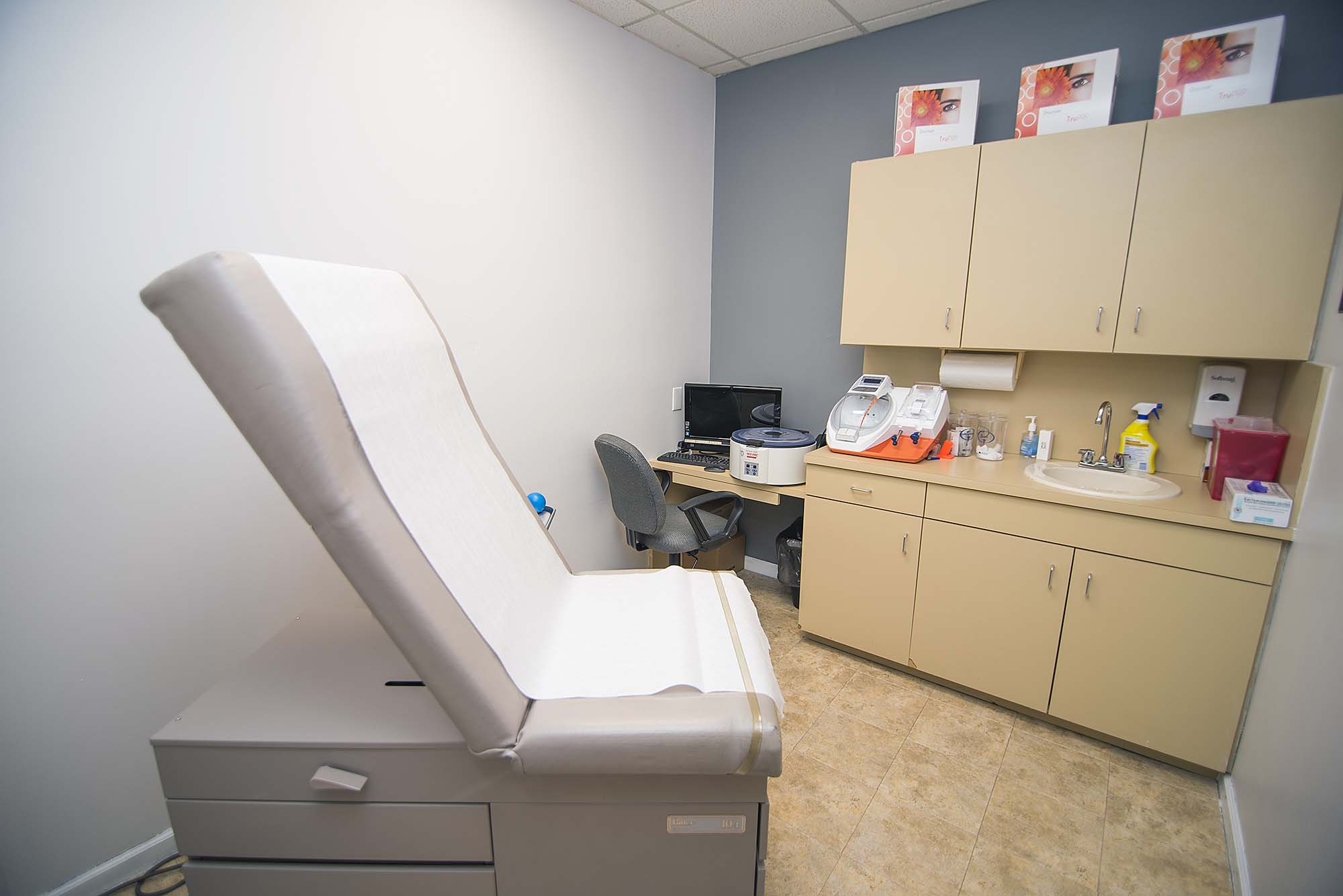 LifeBoost MD treatment room